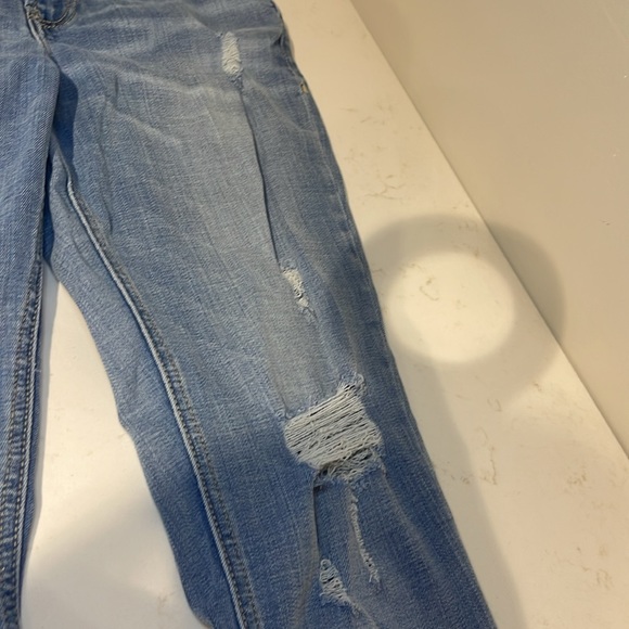 Cropped, Ripped Performance Express Jeans - Picture 3 of 5